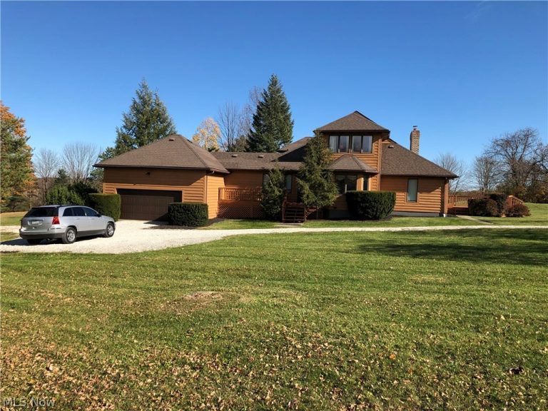 3832 Sharon Copley Road, Medina, OH - Photo 4