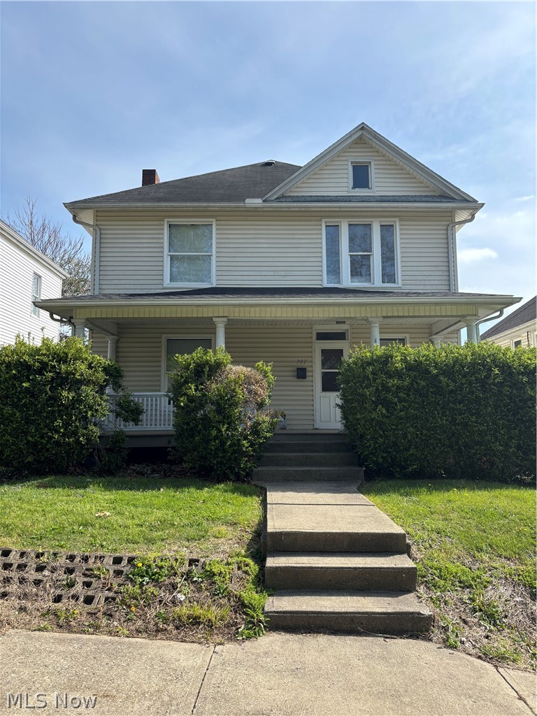 707 Locust Street, Coshocton, OH, 43812