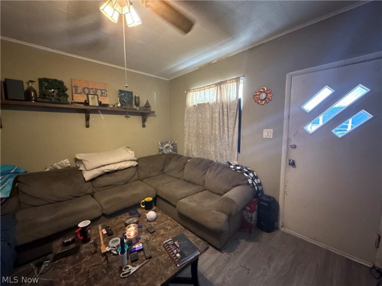 357B Rosser Avenue, Bellaire, OH - Photo 6