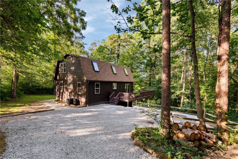 86170 Tappan Highlands Road, Uhrichsville, OH, 44683