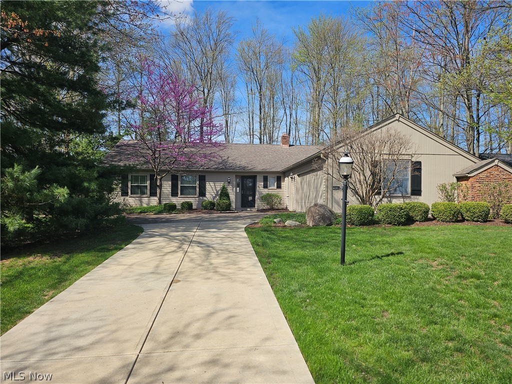 19338 Idlewood Trail, Strongsville, OH