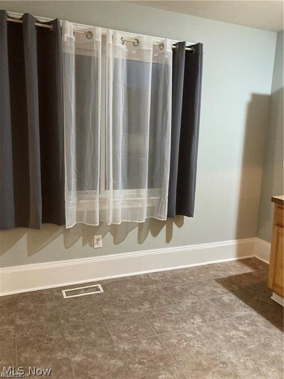 3704 Dawning Avenue, Cleveland, OH - Photo 4