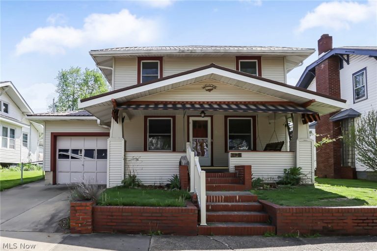 808 12th Street, Cambridge, OH, 43725