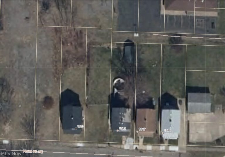 1837 Penn Place, Canton, OH - Photo 8