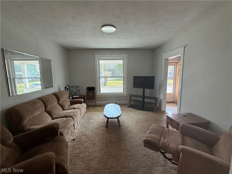 1609 Ridge Avenue, Steubenville, OH - Photo 6