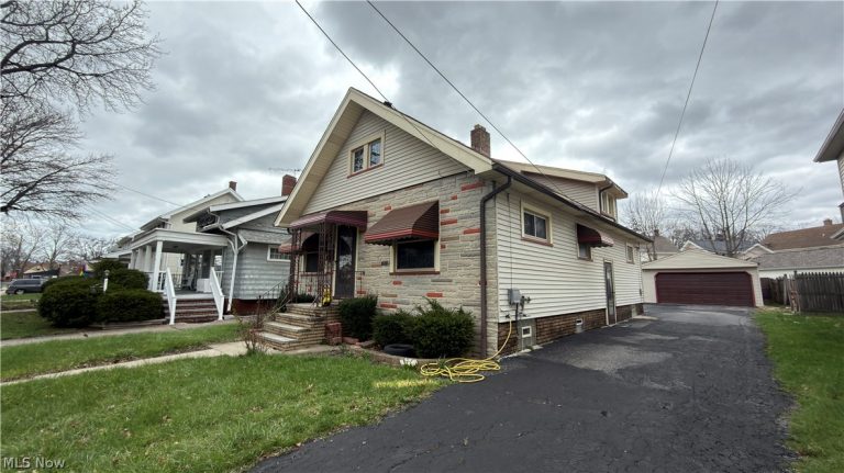 3637 159th Street, Cleveland, OH - Photo 2