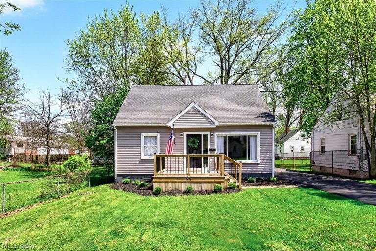 1424 Clemmens Avenue, Warren, OH, 44485
