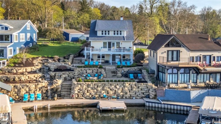 441 Dorwil Drive, Akron, OH, 44319