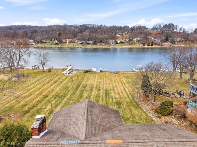 254 Mohawk Drive, Malvern, OH - Photo 3