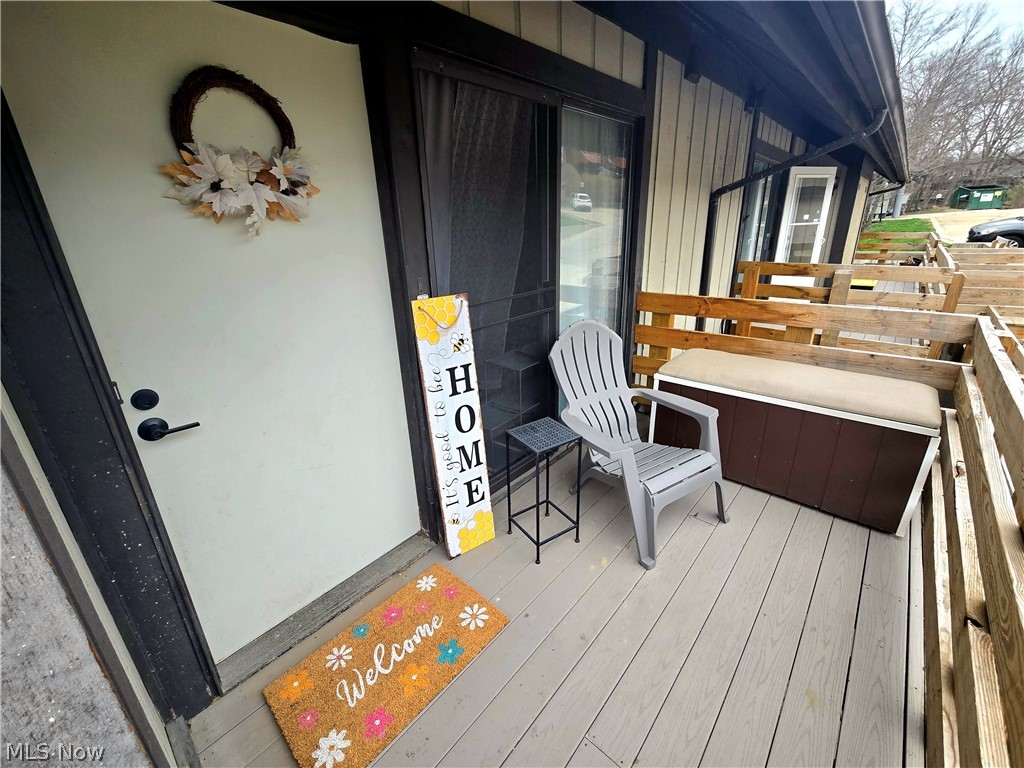 1579 Treetop Trail #27, Akron, OH
