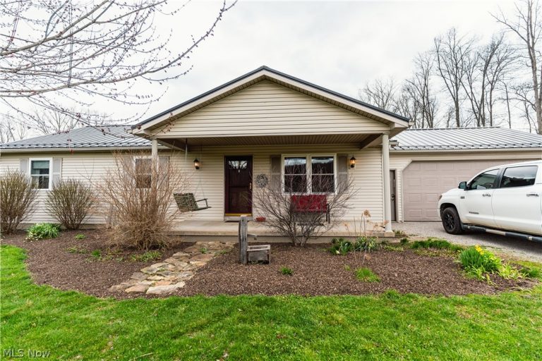 8721 Camp Road, Dundee, OH - Photo 4