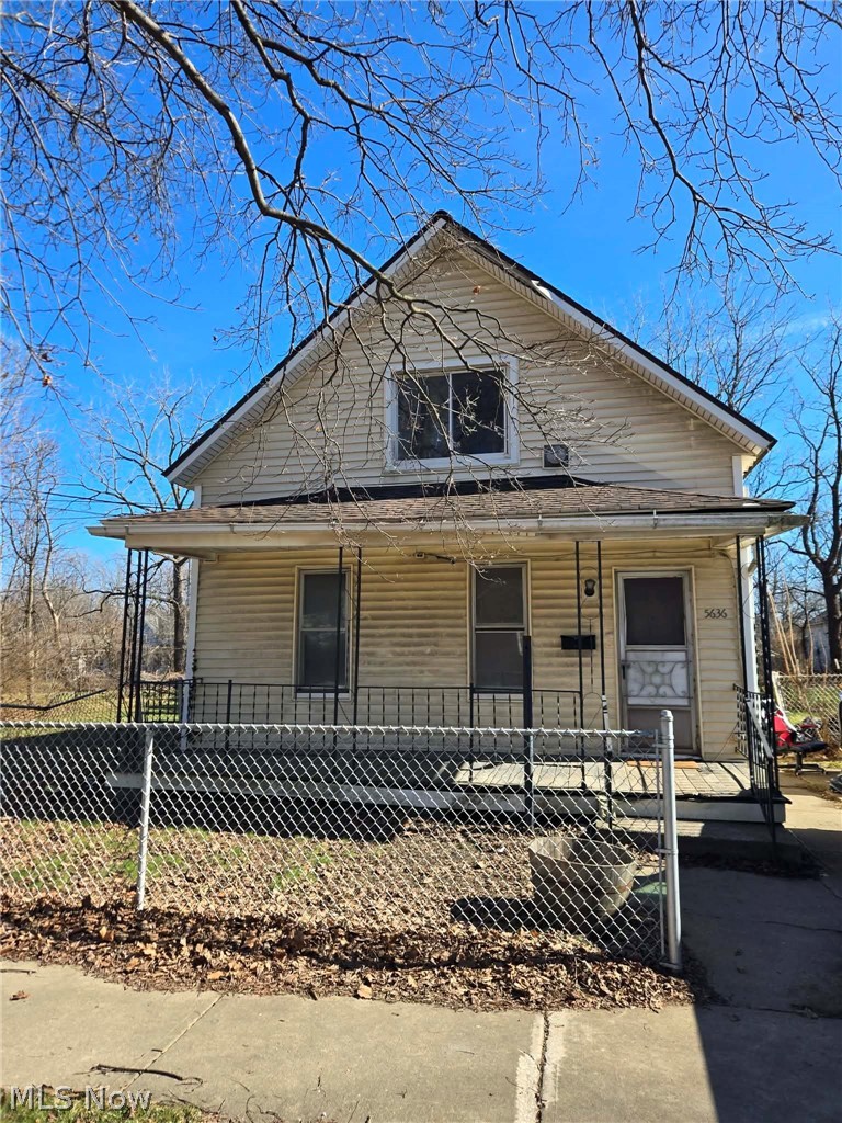 5636 Drake Avenue, Cleveland, OH, 44127