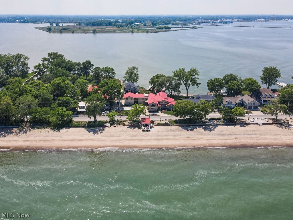 1431 Cedar Point Road, Sandusky, OH