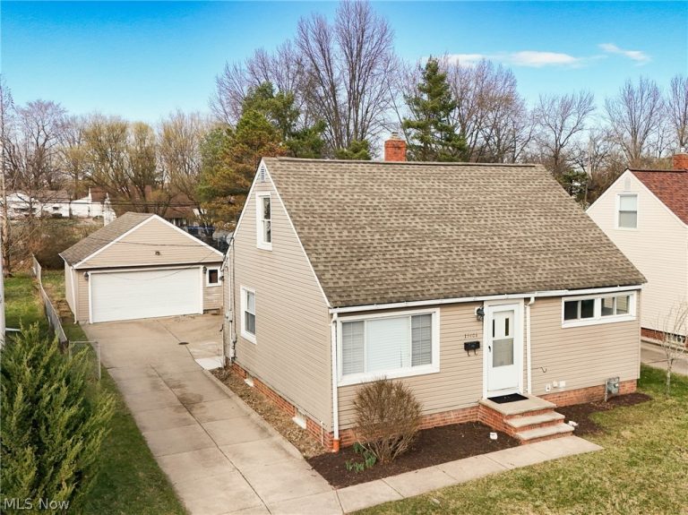 15401 Walvern Boulevard Boulevard, Maple Heights, OH, 44137