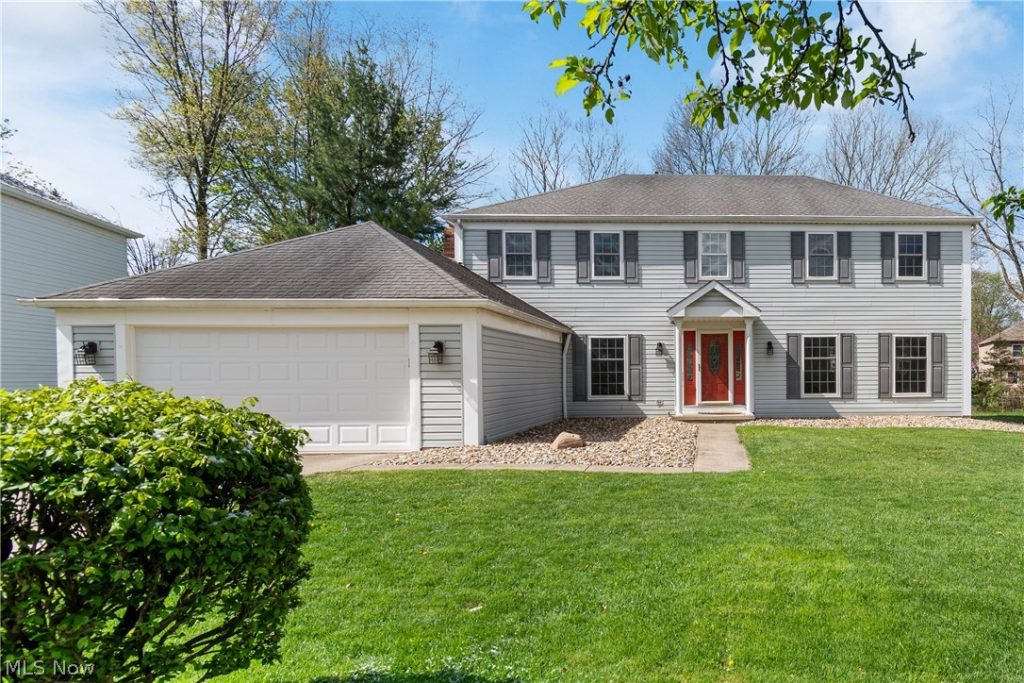 18256 Heritage Trail, Strongsville, OH