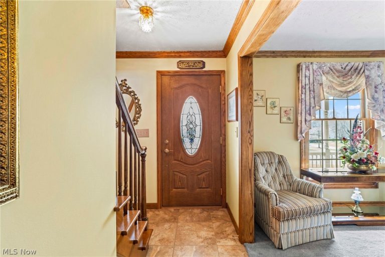 551 Regency Circle, Canfield, OH - Photo 4