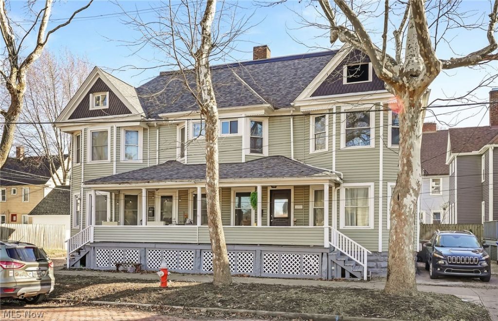 1303 Castle Avenue, Cleveland, OH