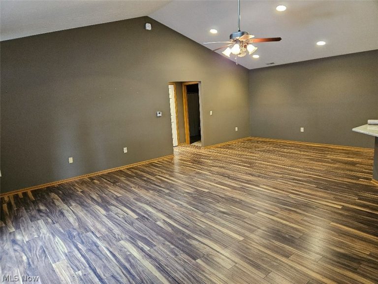 2585 Barnstone Avenue, Canton, OH - Photo 3