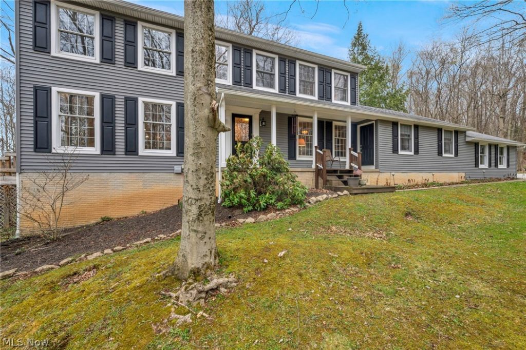 13160 Stoney Springs Drive, Chardon, OH