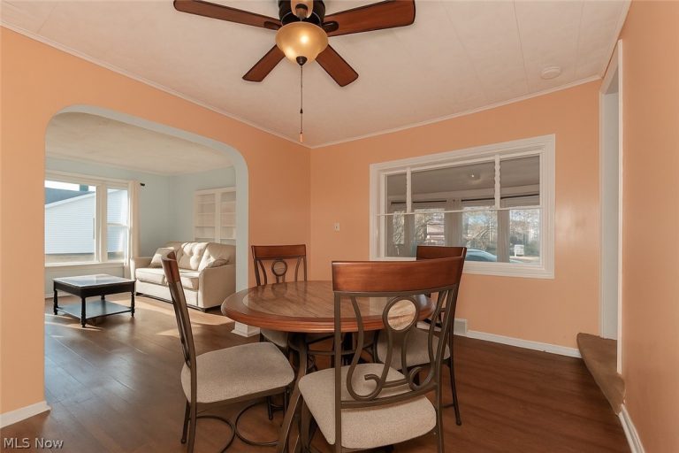 1259 351 Street, Eastlake, OH - Photo 6