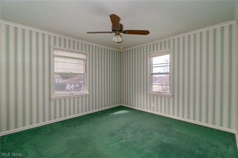 23 Wayne Avenue, Akron, OH - Photo 8