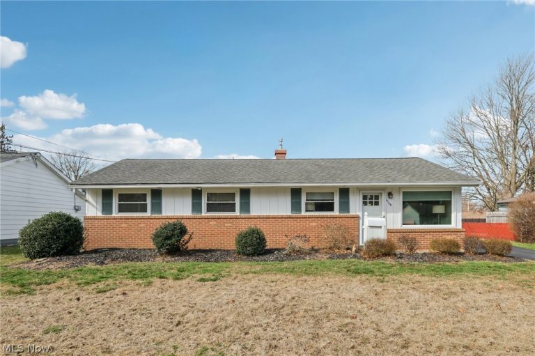 6168 Thistlewood Drive, Mentor, OH, 44060