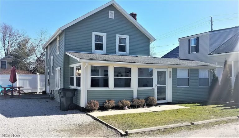 5022 Doctors Drive, Geneva, OH, 44041