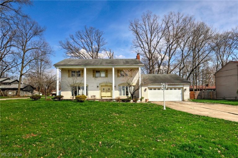 5365 Sampson Drive, Girard, OH - Photo 2