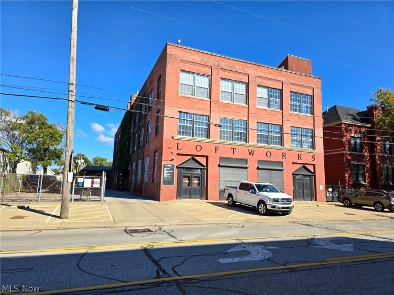 1667 40th Street, Cleveland, OH, 44103