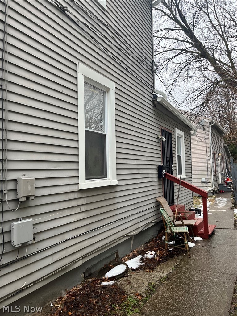 3332 Walton Avenue, Cleveland, OH - Photo 2