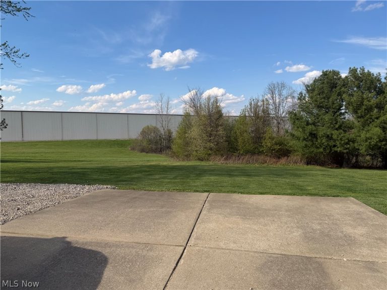 3585 Old Wheeling Road, Zanesville, OH - Photo 4