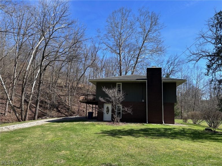 3035 Indian Run Road, Marietta, OH - Photo 3