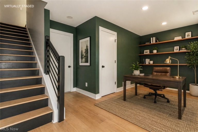 1255 75th Street, Cleveland, OH - Photo 2