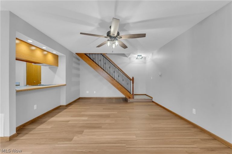 10446 Independence Drive #20D, North Royalton, OH - Photo 3