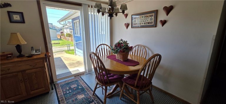 6 Thompson Lane, Shadyside, OH - Photo 4