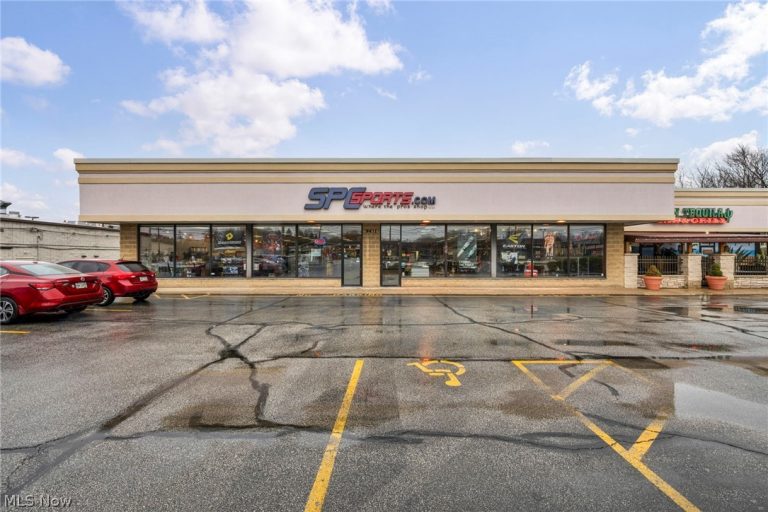 9431 Mentor Avenue, Mentor, OH - Photo 2