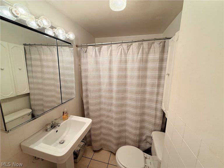 221 Wood Street, Malvern, OH - Photo 6