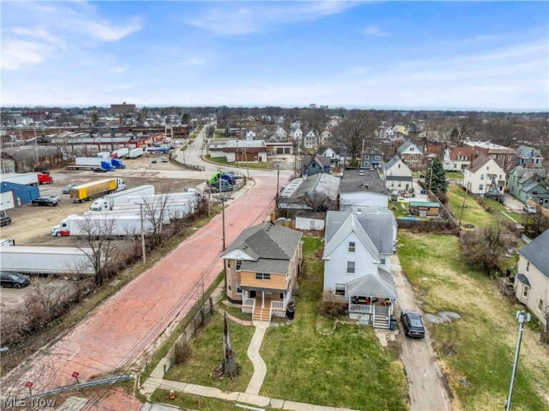 1476 107th Street, Cleveland, OH - Photo 2