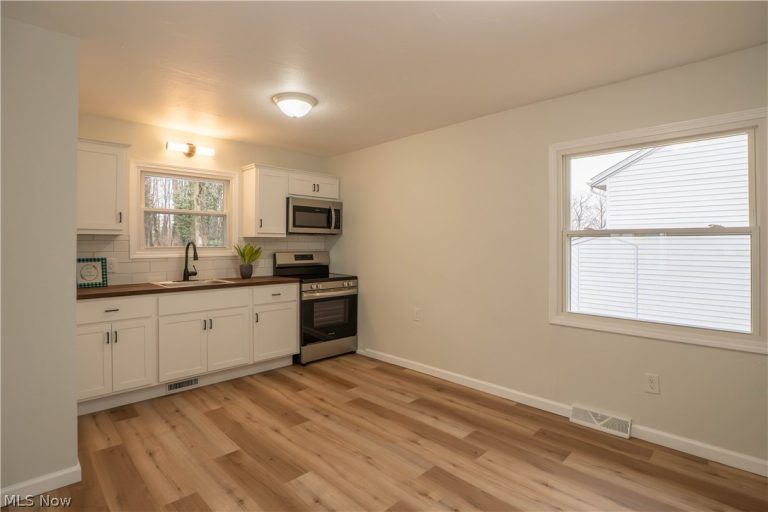 275 20th Street, Massillon, OH - Photo 8