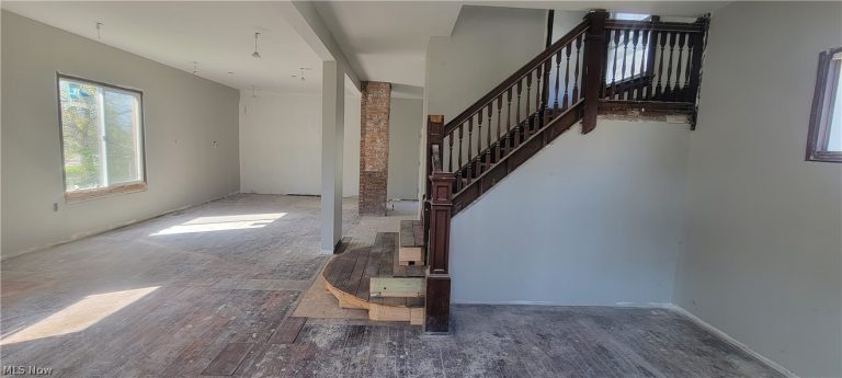 7503 Osage Avenue, Cleveland, OH - Photo 3