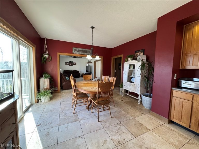 19129 Felton Road, Stewart, OH - Photo 5
