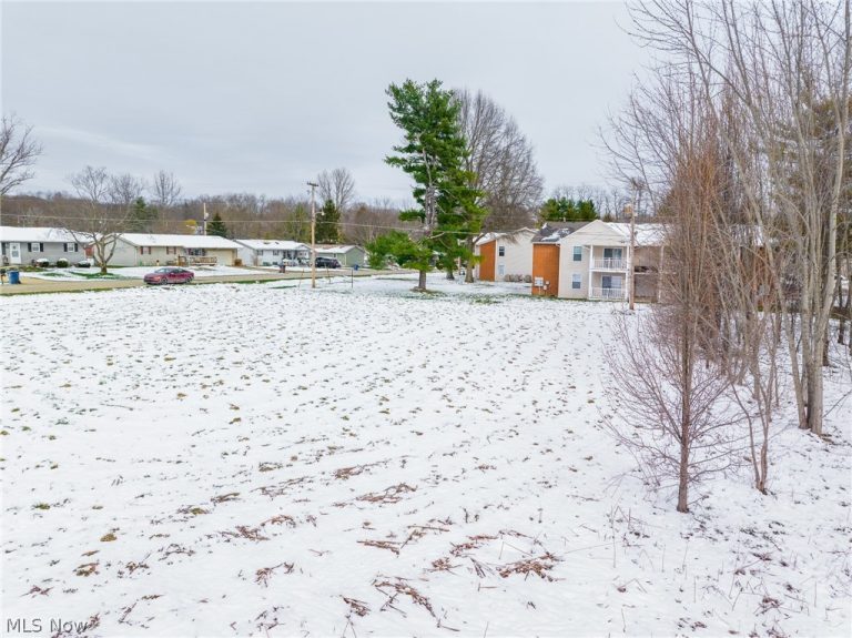 207 Meadowbrook Drive, Byesville, OH - Photo 5