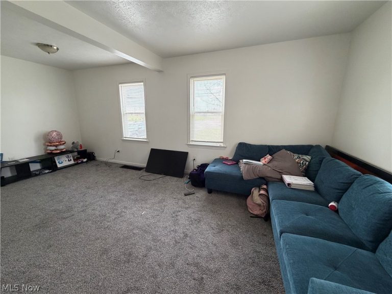 7222 Wright Avenue, Oakwood, OH - Photo 6