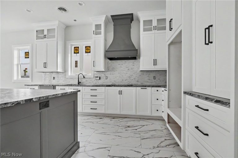 6115 Century Boulevard, Canfield, OH - Photo 6