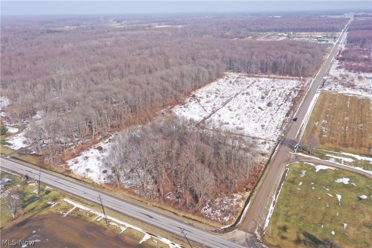 Oh-7, Andover, OH - Photo 3