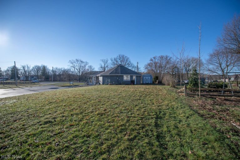 411 Canal Street, Malvern, OH - Photo 5