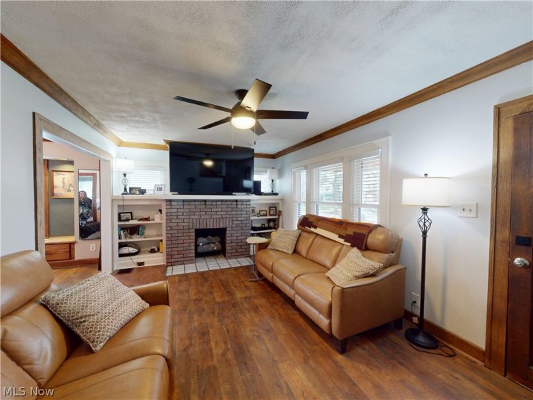 3740 132nd Street, Cleveland, OH - Photo 8