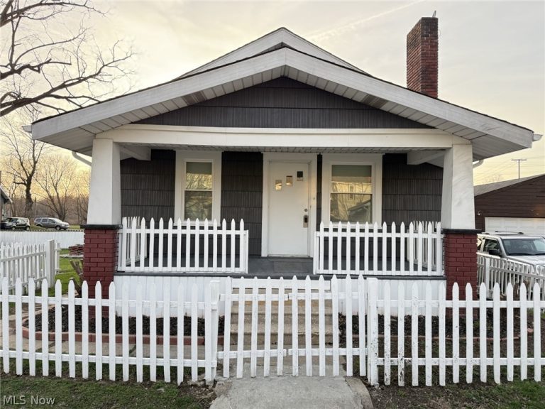 1825 Bernice Court, Canton, OH - Photo 2