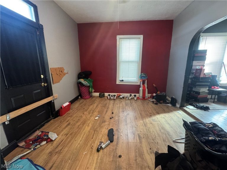 7916 Maryland Avenue, Cleveland, OH - Photo 4