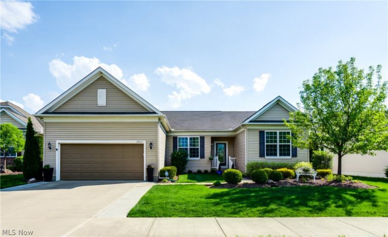 38475 Kingsbury Drive, North Ridgeville, OH, 44039